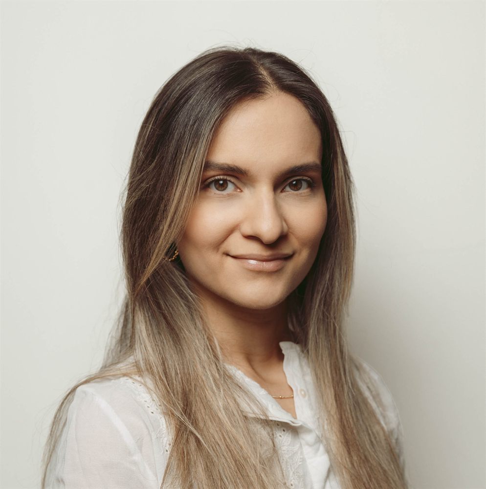Maria Leyva, Co-founder & Lead Translator at Dazzle Docs